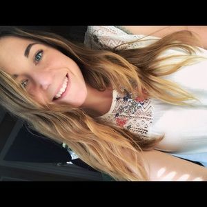 Meet your Posher, Kendra